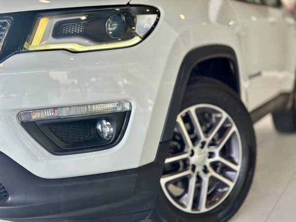 Compass - SPORT 2.0 4x2 Flex 16V Aut. - Image 8