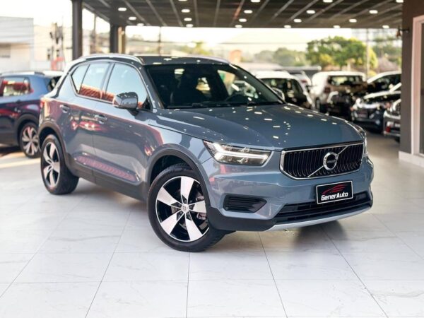 XC40 - T-5 MOMENTUM 2.0 252cv AWD