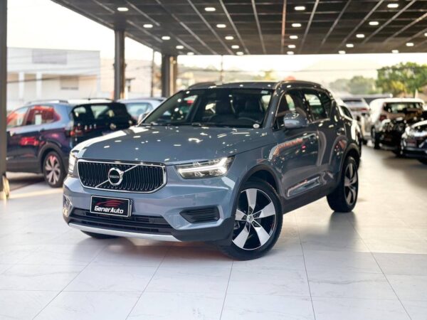 XC40 - T-5 MOMENTUM 2.0 252cv AWD - Image 4