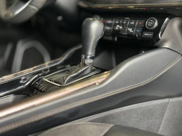 Jeep - Commander - Limited T270 1.3 TB Flex Aut. - Image 16