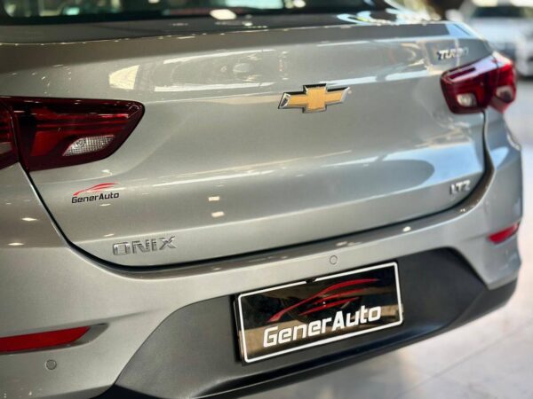 Chevrolet - Onix - SEDAN Plus LTZ 1.0 12V TB Flex Aut. - Image 8