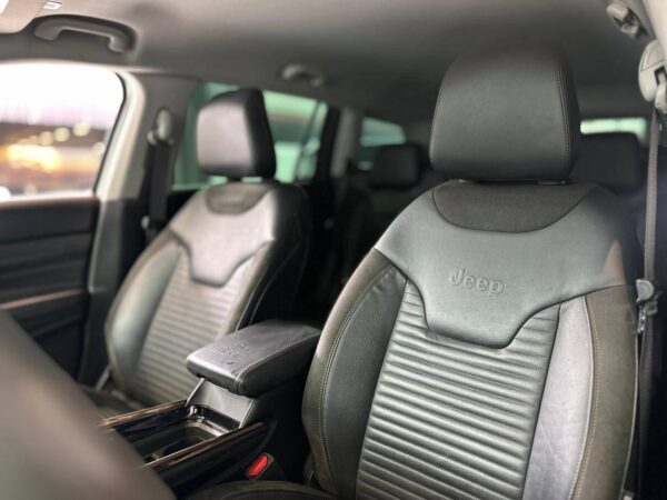 Jeep - Commander - Limited T270 1.3 TB Flex Aut. - Image 18