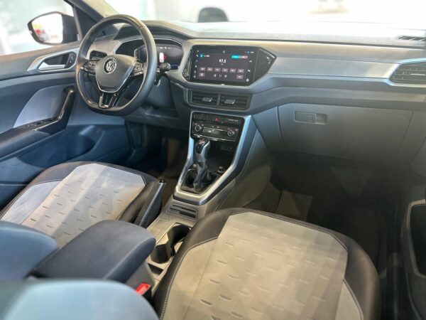 Volkswagen - T-Cross - Comfortline 1.0 TSI Flex 5p Aut. - Image 17