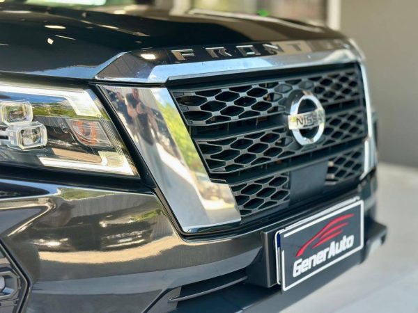 Nissan Frontier - Foto 4