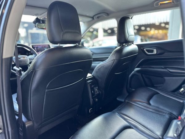 Jeep Compass - Foto 11