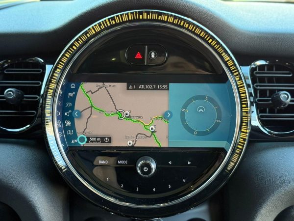 Mini - Cooper /  S ELECTRIC - Image 22