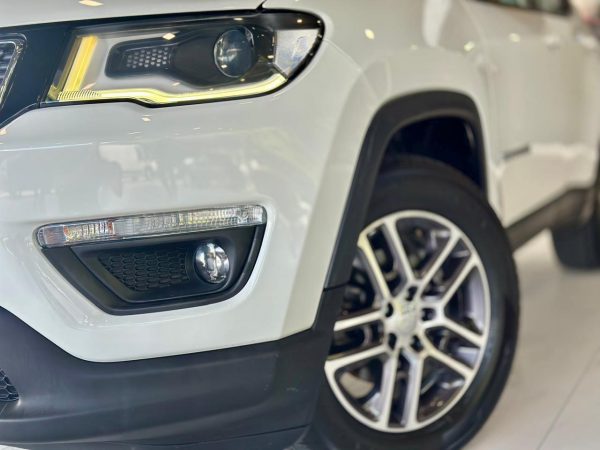 Jeep Compass - Foto 7