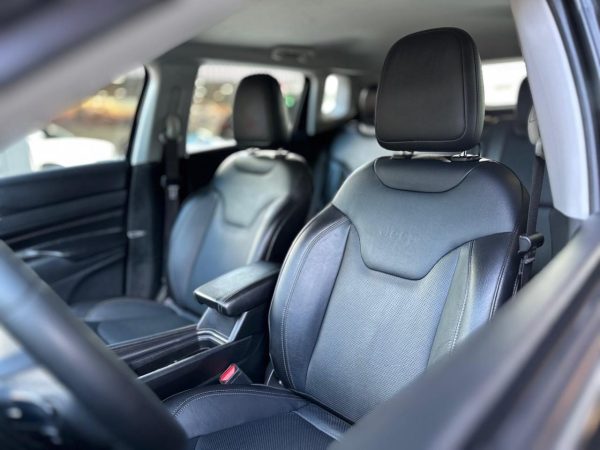 Jeep Compass - Foto 10