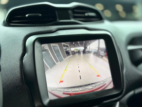 Jeep Renegade - Foto 18