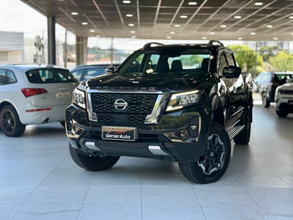 Nissan Frontier - Foto 2
