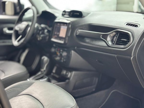 Jeep Renegade - Foto 14