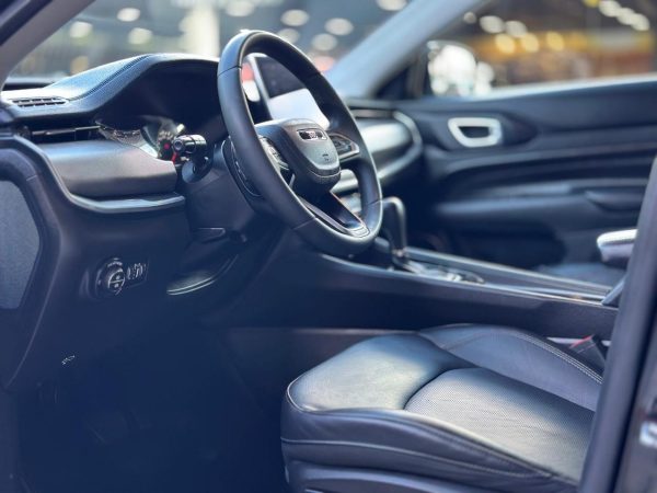 Jeep Compass - Foto 15