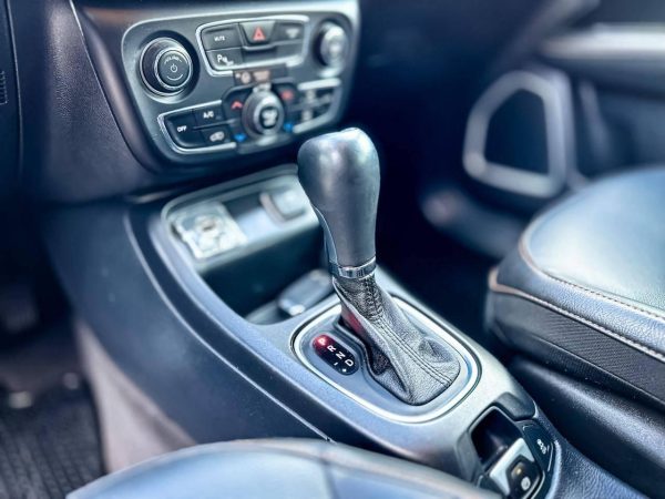 Jeep Compass - Foto 19
