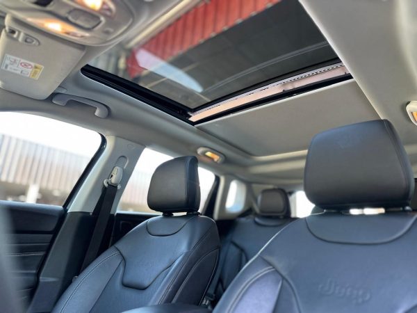 Jeep Compass - Foto 18