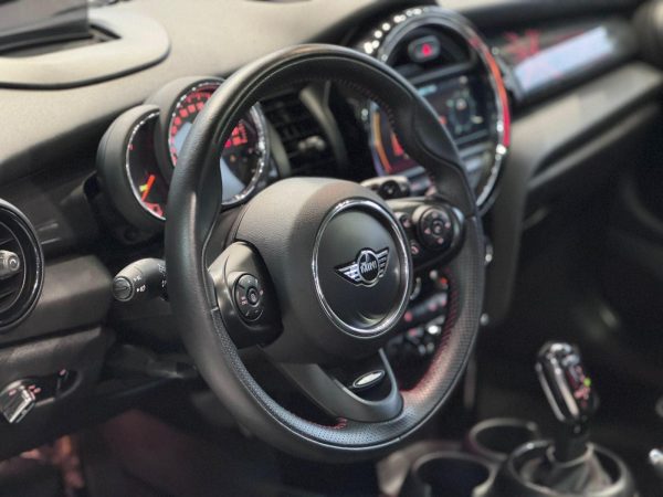 Mini - Cooper S 2.0 Turbo 16v 3p Aut. - Imagem 13