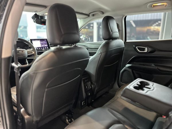 Jeep - Compass LONG. T270 1.3 TB 4x2 Flex Aut. - Imagem 19