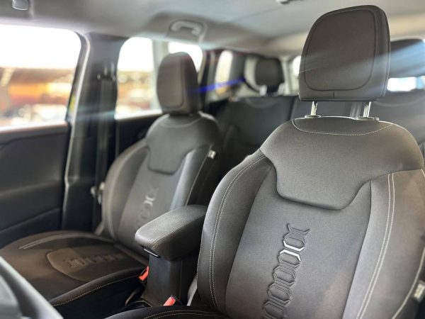Jeep - Renegade 1.3 TURBO - Imagem 14