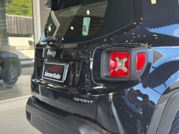 Jeep - Renegade Sport 1.8 4x2 Flex 16V Mec. - Imagem 10