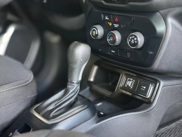 Jeep - Renegade 1.3 TURBO - Imagem 18