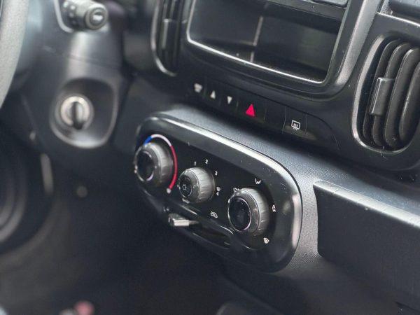 Fiat - Mobi LIKE 1.0 Fire Flex 5p. - Imagem 19