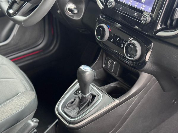 Fiat - Strada Volcano 1.3 Flex 8V CD Aut. - Imagem 20