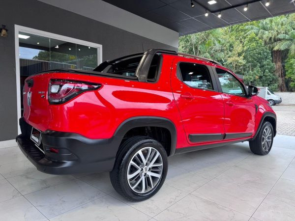 Fiat - Strada Volcano 1.3 Flex 8V CD Aut. - Imagem 7