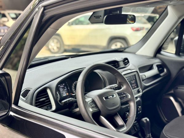 Jeep - Renegade Sport T270 1.3 TB 4x2 Flex Aut. - Imagem 15
