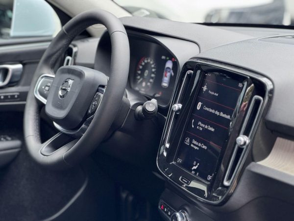 Volvo - XC40 T-4 INSCRIPTION 2.0 190cv FWD - Imagem 12