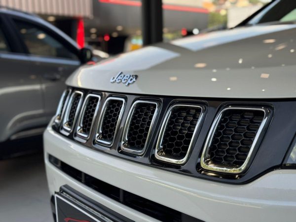 Jeep - Compass LIMITED 2.0 4x2 Flex 16V Aut. - Imagem 7