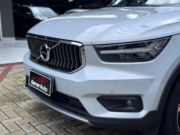 Volvo - XC40 T-4 INSCRIPTION 2.0 190cv FWD - Imagem 3