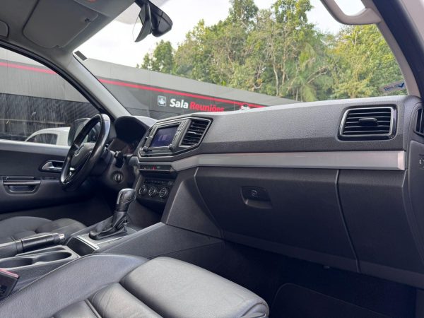 Volkswagen - Amarok Highline CD 3.0 4x4 TB Dies. Aut. - Imagem 20