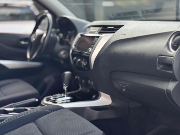 Nissan - Frontier ATTAC.CD 4x4 2.3 Bi-TB Die. Aut - Imagem 16