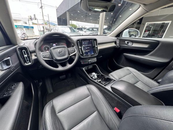 Volvo - XC40 T-4 INSCRIPTION 2.0 190cv FWD - Imagem 13