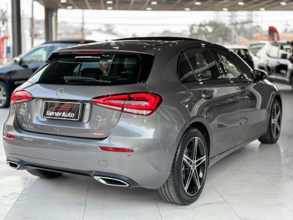 Mercedes-Benz - Classe A A 250 2.0 TB Sport Aut. - Imagem 6