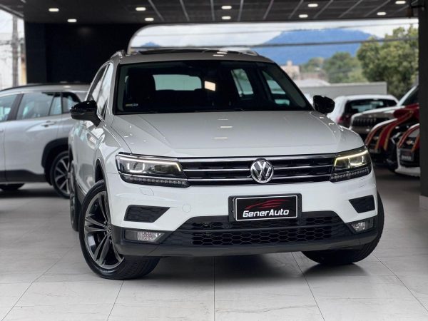 Volkswagen - Tiguan Allspac Comf 250 TSI 1.4 Flex